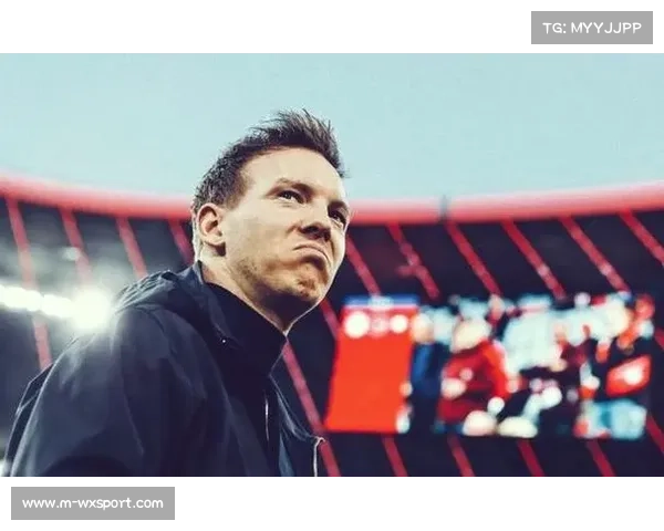 合作：英超名人堂球员参与制作教学视频，讲解经典比赛中的攻防决策